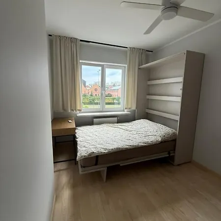 Appartement Friends & Family Ken 80m2, Metro Stoklosy Varsovie